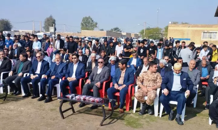 جشنواره آئینی اقوام و بازی های بومی محلی غرب کشور در دهلران برگزار شد