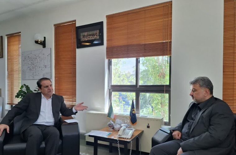 مشکلات خاموشی و تعرفه گرمسیری در دیدار با مدیرعامل توانیر بررسی شد مشکلات خاموشی و تعرفه گرمسیری در دیدار با مدیرعامل توانیر بررسی شد